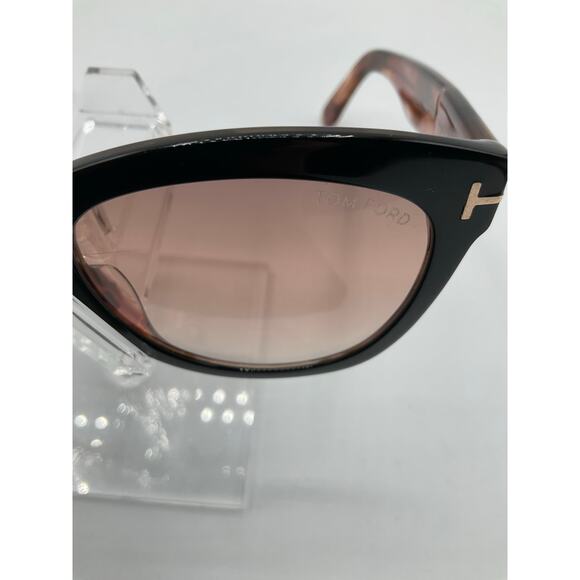Pre-Owned Tom Ford Women's Wallace Sunglasses - Picture 5 of 9